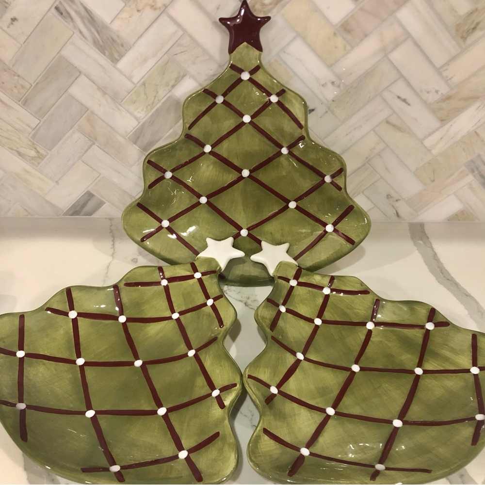 LAST ONE! Pottery Barn Season’s Greetings Christmas Tree Plate